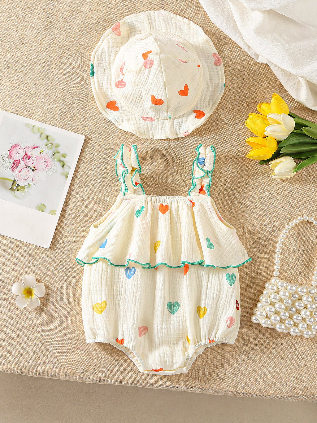 Body Infantil Verão Coraçõeszinhos + Chapéu