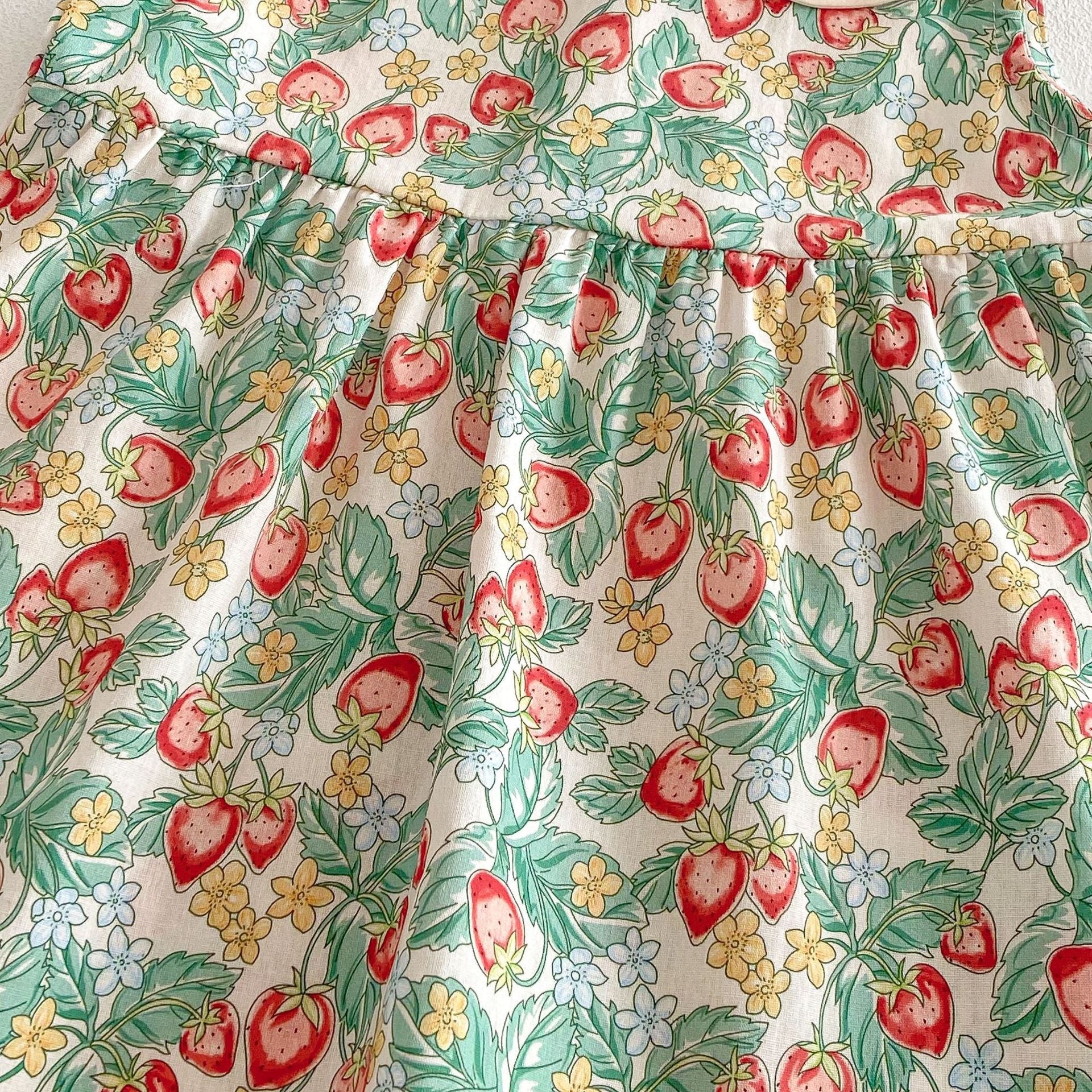 Vestido Infantil Moranguinhos