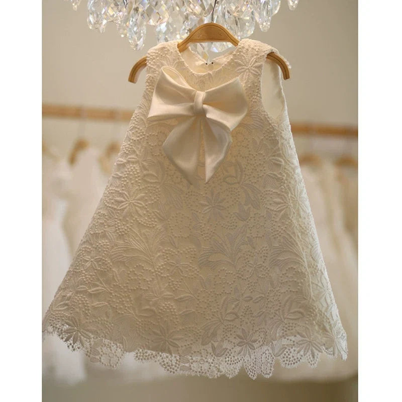 Vestido Infantil Rendado e Lacinho