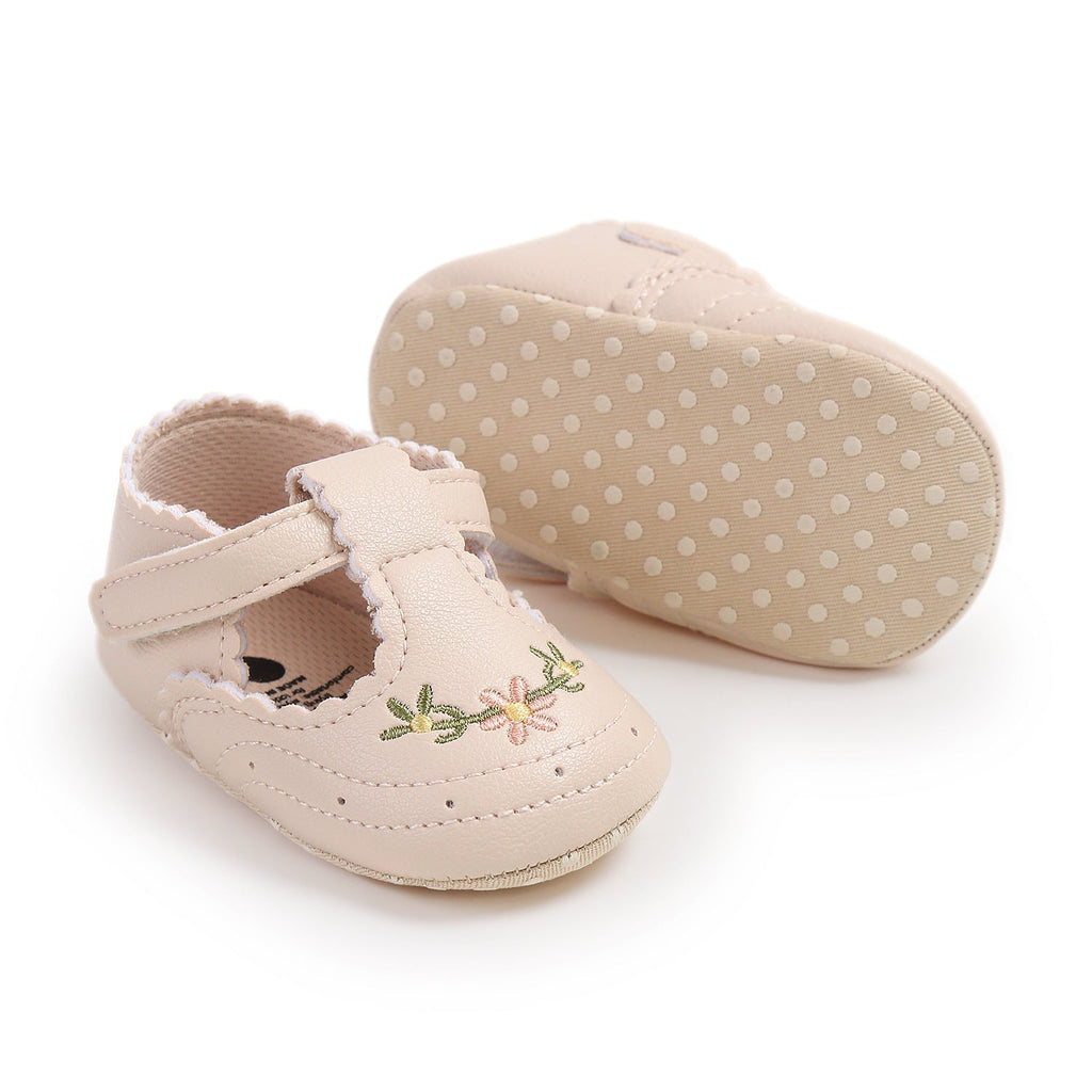 Sapato Infantil Feminino Bordado Florzinhas