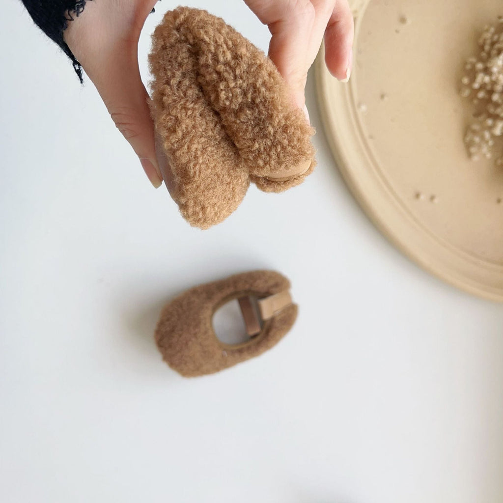 Sapato Infantil Pelucia Sola Macia