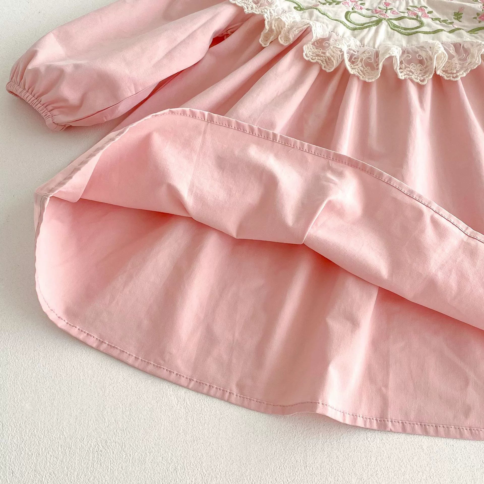 Vestido Infantil Rosa Bordadinho