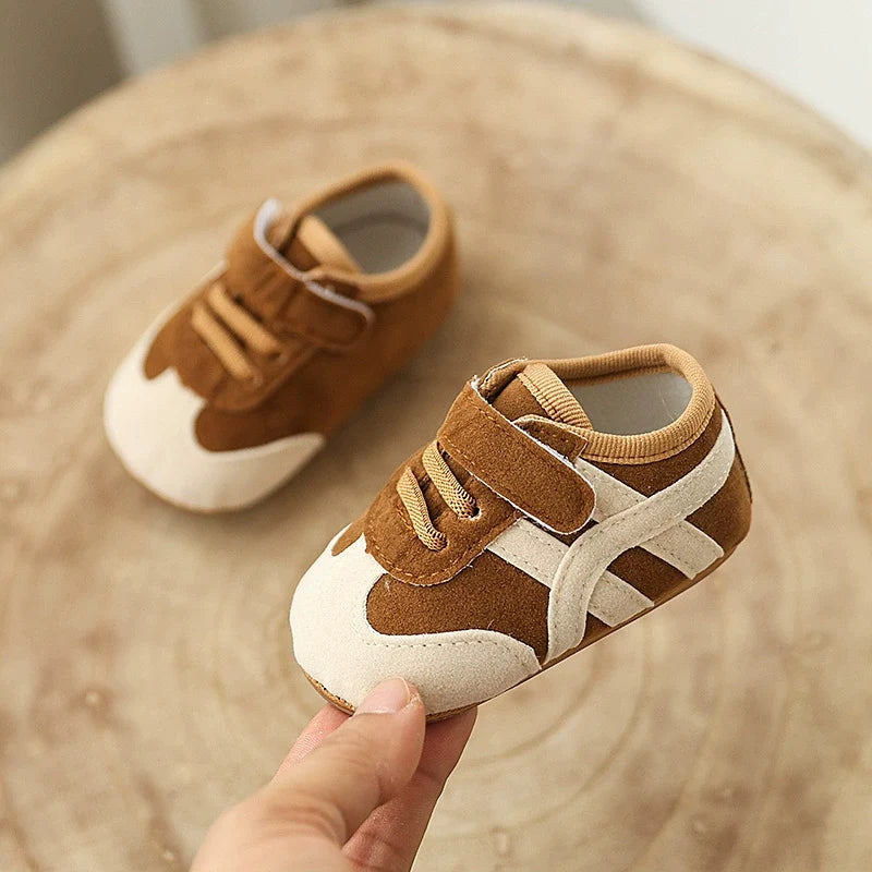 Tênis Infantil de Bebê Velcro