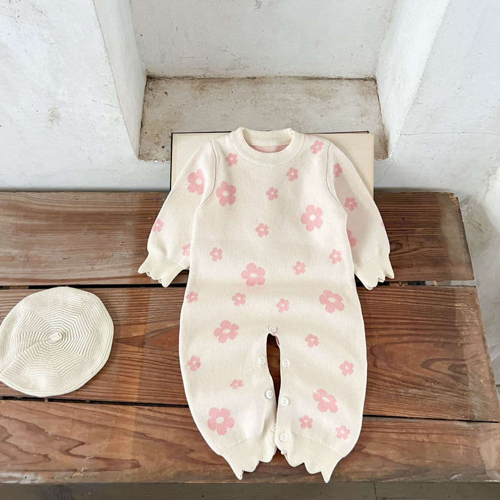 Macacão Infantil Tricô Florzinhas