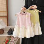 Vestido Infantil Barra Plíssadinha e Florzinha