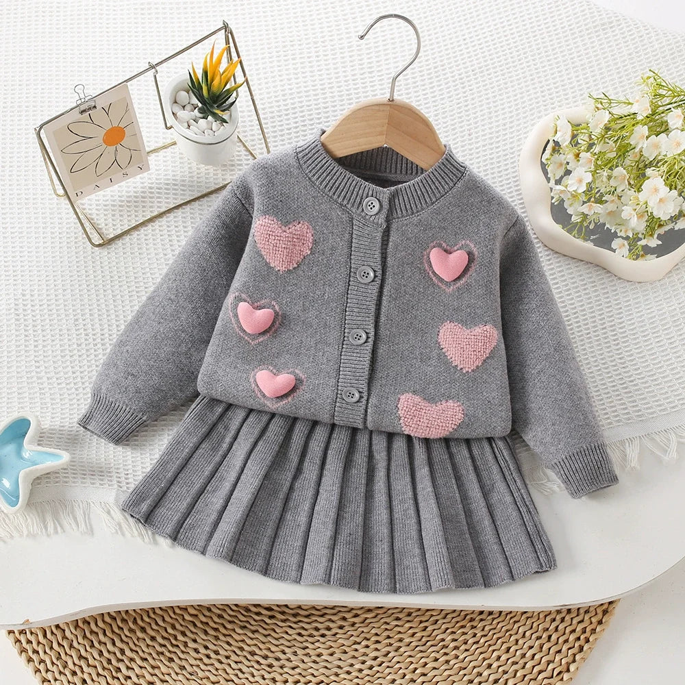 Conjunto Infantil de Tricô Corações