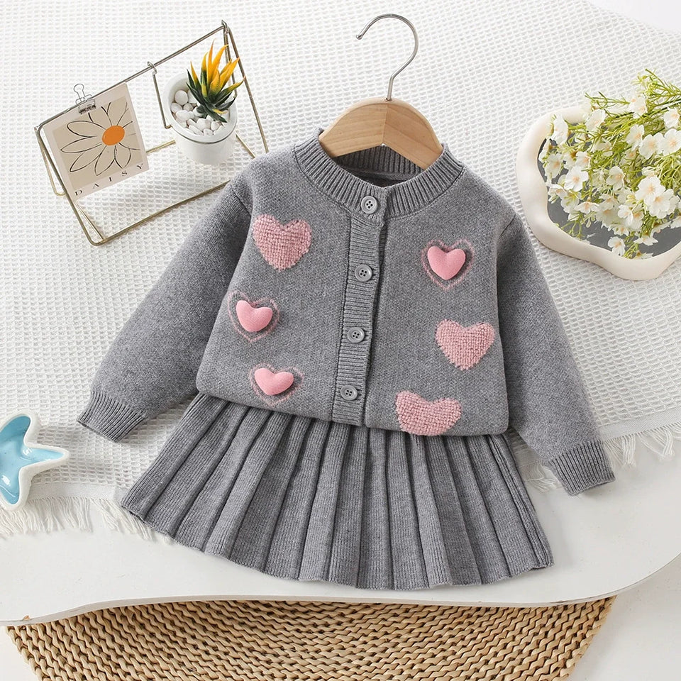 Conjunto Infantil de Tricô Corações