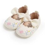 Sapato Infantil Floral Lacinho