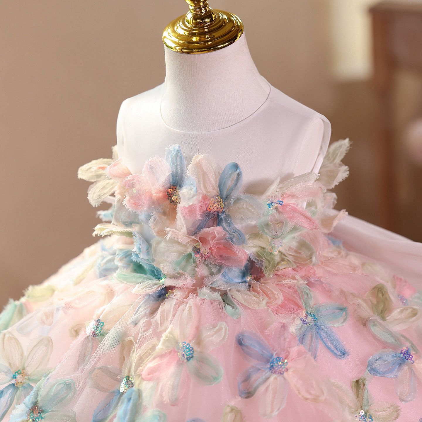 Vestido de Festa Infantil Flores e Tule