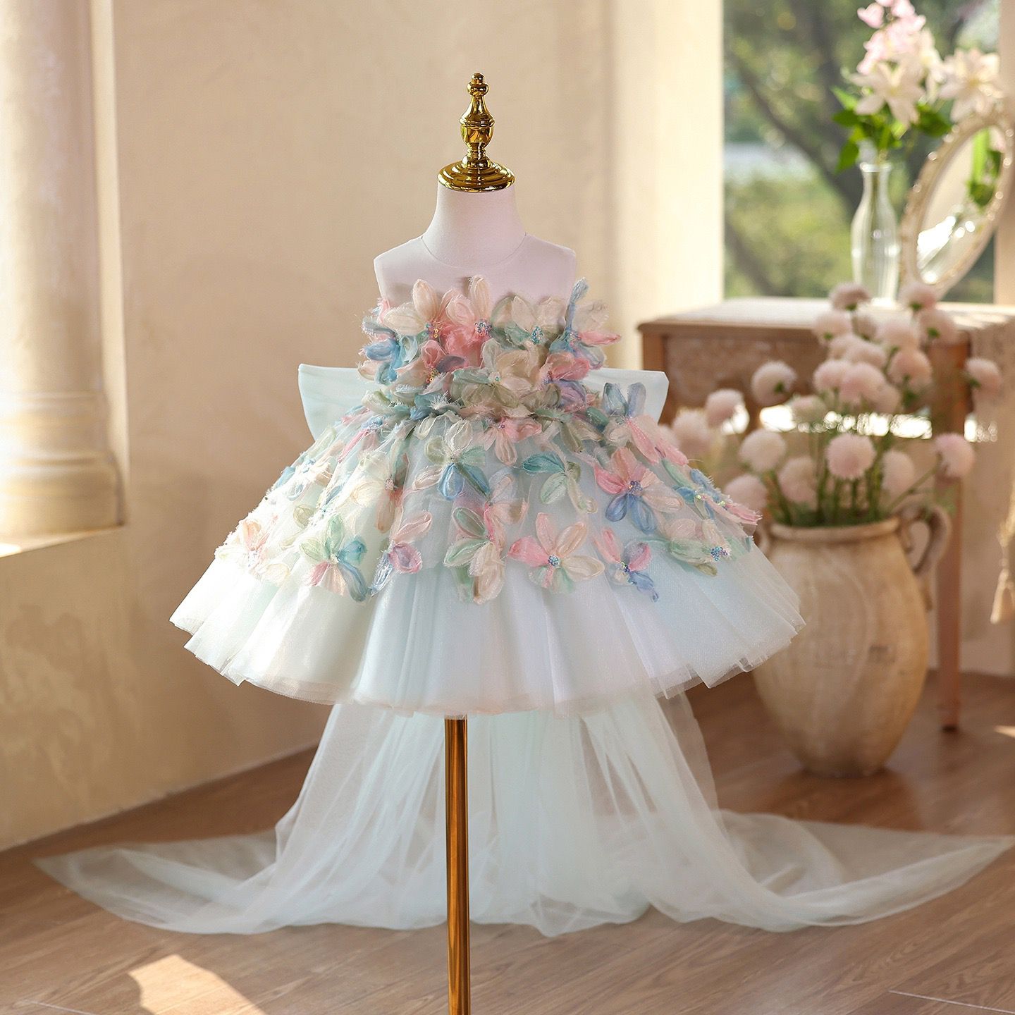 Vestido de Festa Infantil Flores e Tule