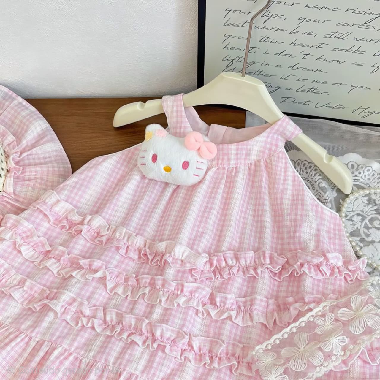 Vestido Infantil Rosa Gatinha com Chapéu